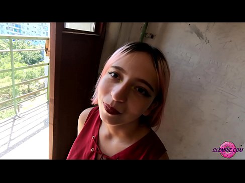 ❤️ Student Sensual Sucks a Stranger in the Outback - Cum On His Face Hausgemachte Porno bei eis ️❤